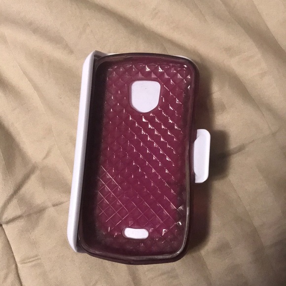 Otterbox - Picture 2 of 2
